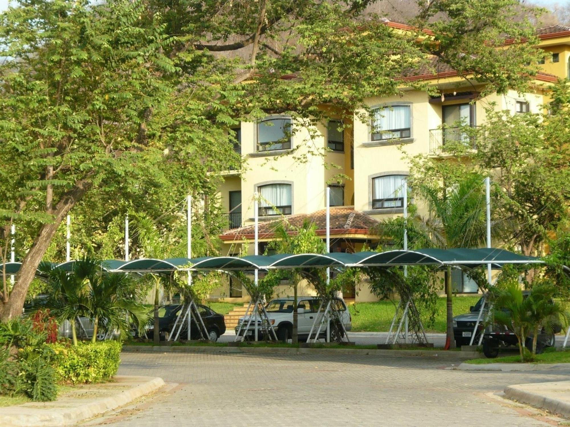 The Oaks Pool Front Fast Wifi
