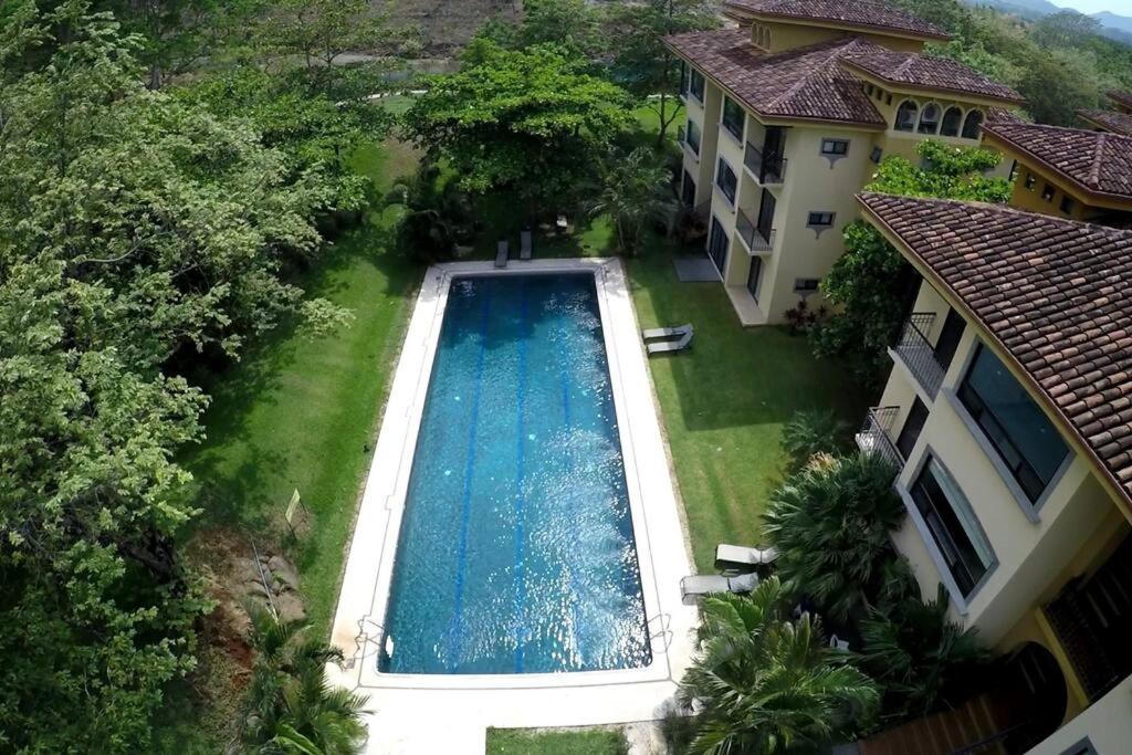 The Oaks Pool Front Fast Wifi Tamarindo