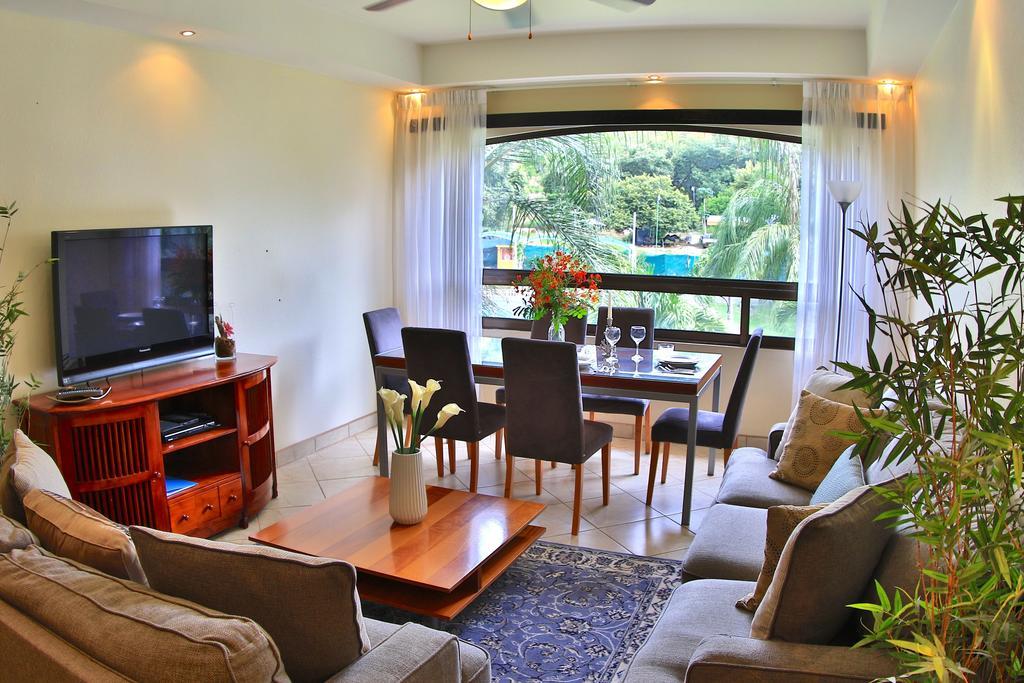The Oaks Pool Front Fast Wifi Appartement